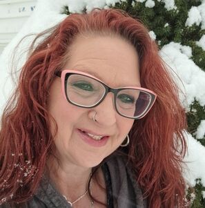 Meet your Posher, Benita